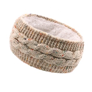 Bandeaux de sports d'automne et d'hiver européens et américains plus <span class=keywords><strong>cache</strong></span>-oreilles chauds tricotés en polaire - Product Image 2