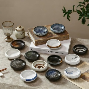 Bol en céramique japonais rétro à décor floral sous glaçure, pour la maison et les restaurants, idéal pour les sauces, les plats chauds et les collations, compatible micro-ondes - Product Image 3