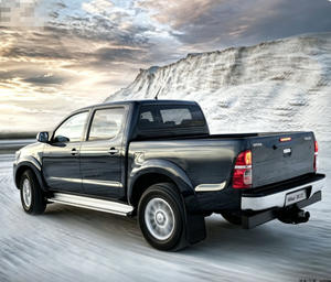<span class=keywords><strong>Toyota</strong></span> Hilux 2.8D-4x4 <span class=keywords><strong>INVINCIBLE</strong></span> MHEV Usada <span class=keywords><strong>2022</strong></span> Automática con Cámara Trasera para Hilux - Product Image 4