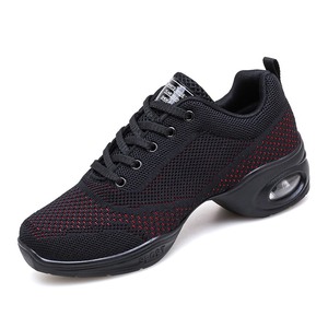Nuovo modello 2025 scarpe da ballo da <span class=keywords><strong>donna</strong></span> bianche leggere chaussures air di alta qualità da esportazione sneaker plus size <span class=keywords><strong>42</strong></span> # sport a buon mercato - Product Image 1