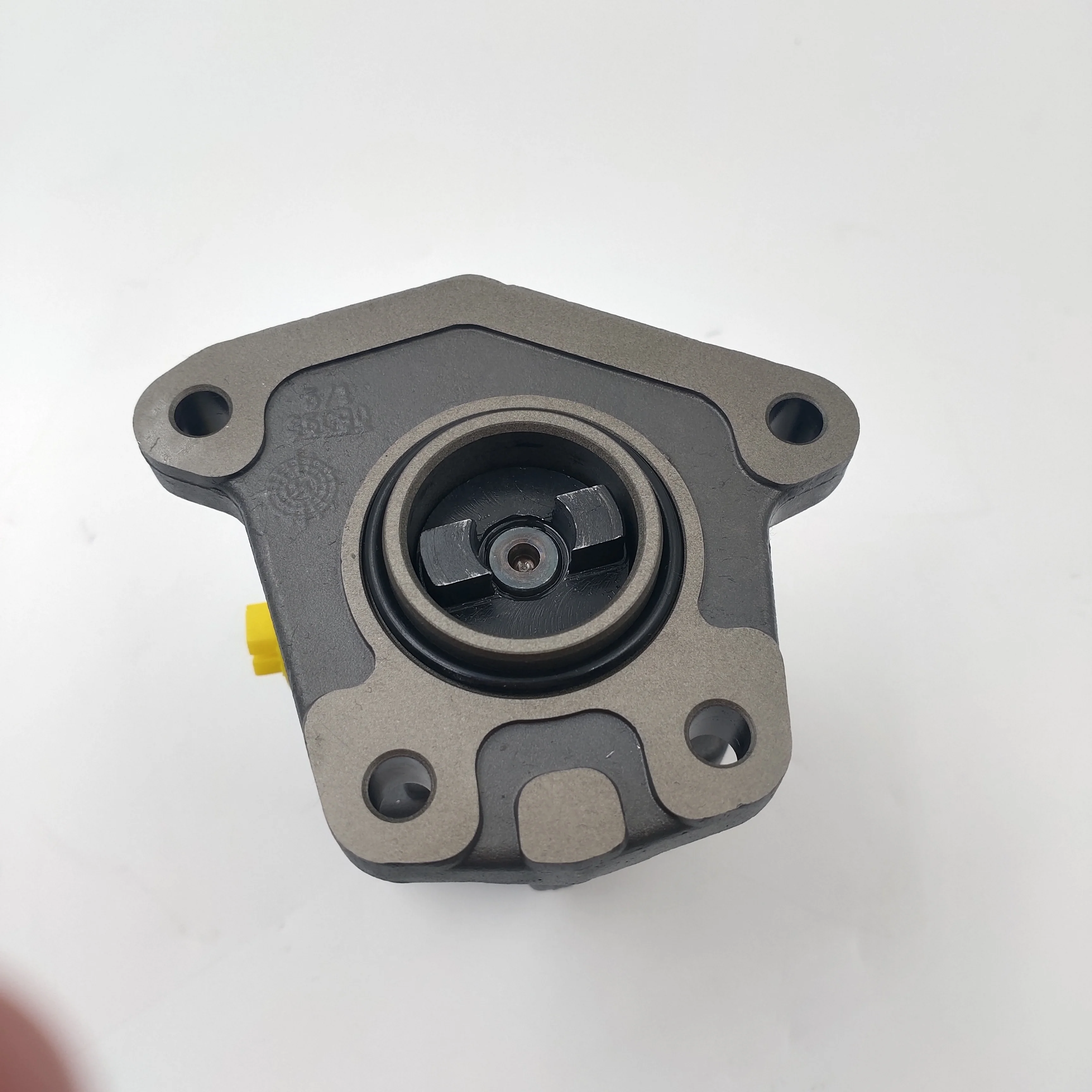 High Quality Diesel Fuel Pump 51121017139 0440020045 For MAN