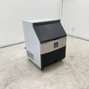 Máquina de Hacer Hielo Adaptable a Múltiples Climas, Resistente a Altas y Bajas Temperaturas, Estable en Todas las Estaciones - Product Image 3