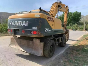 Excavatrice diesel utilisée originale de HYUNDAI 210W-9 Hyundai de taille moyenne avec l'excellente condition de travail prix concurrentiel en vente - Product Image 4