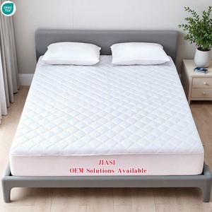 Professionale di fabbrica di doppia dimensione goffratura impermeabile coprimaterasso a maglia <span class=keywords><strong>lenzuolo</strong></span> per uso domestico ospedale Logo personalizzabile - Product Image 1