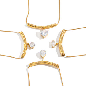 Collar con Colgante de Circonia Cúbica y Oro de 18K PVD para <span class=keywords><strong>Mujer</strong></span>, Acero Inoxidable, Círculo Geométrico, Minimalista, Joyería Ligera de Lujo para Uso Diario - Product Image 6