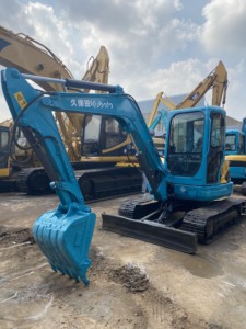 Pour la mini-pelle Kubota KX155 utilisée mais en excellent état avec moteur puissant Meilleur prix pour les travaux de construction - Product Image 6