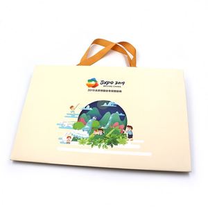 Bolsas de Papel Kraft Marrón Personalizadas de Lujo para Regalos con Asa de Listón - Product Image 2