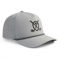 Casquette de baseball respirante perforée au laser avec cordon tressé noir et blanc, logo brodé en relief 3D, fermeture snapback réglable