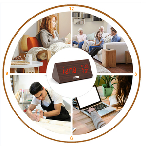 Hiện đại tam giác gỗ kỹ thuật số Đồng hồ báo thức nhiệt độ độ ẩm Màn hình màu thay đổi tùy chỉnh độ sáng LED Đồng hồ bàn - Product Image 5