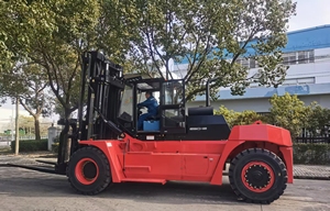 รถยกดีเซล HANGCHA <span class=keywords><strong>20</strong></span> ตัน รุ่น CPCD200-AG66Q สำหรับงานโลจิสติกส์อุตสาหกรรมและการขนถ่ายสินค้าหนัก - Product Image 4