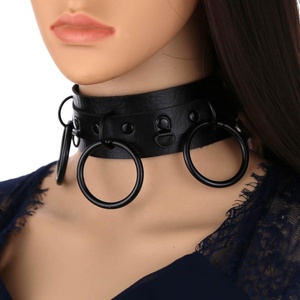 Coleira de Pescoço Gótica Sexy em Couro PU Preto com 3 Anéis para Mulheres e Homens, Colar BDSM com Anel O, Choker de Moda com Corrente - Product Image 2