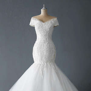 Elegant Off-Shoulder V-Neck <b>Wedding</b> <b>Dress</b> for Summer New Arrival European American Style Modern Floral Crystal Ruffle - Product Image 4