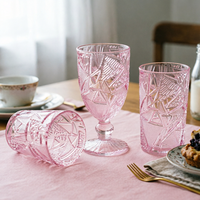 Verres colorés en verre gaufré à la machine, style européen, gobelets et verres à eau sculptés pour banquets