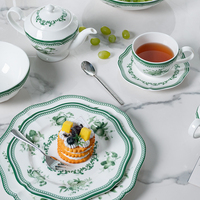 Service de vaisselle en porcelaine fine verte P&T, motif floral, assiettes, bols, tasses, vente en gros, hôtel, restaurant, restauration