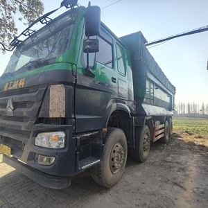 Camión Volquete Usado Asequible Howo 4x8 31 Toneladas, Pocas Horas de Trabajo, Motor 249KW D10.34-10, Modelo 2023, Howo 4x8 Euro4 Euro5 en Gran Oferta - Product Image 2