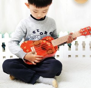 Ukulélé 21 pouces pour enfants, instrument de musique de niveau débutant, petite guitare acoustique à cordes en nylon, vente en gros - Product Image 4
