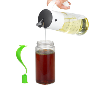 Nouveau design – Distributeur d'huile d'olive et mélangeur manuel de vinaigrette en plastique avec couvercle à pression - Product Image 6