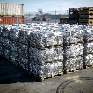Chatarra de Aluminio 6063 en Pacas, Limpia, Brillante y Densa para Reciclaje en Plantas de Fundición y Laminación Al99 - Product Image 1