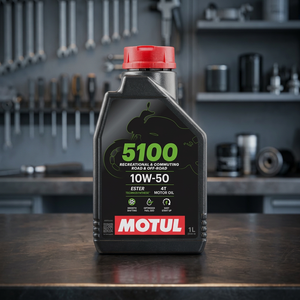 Olio Motore Motul 5100 10W-50 4T per Sistema di Lubrificazione Moto di Motul 104074 - Product Image 2