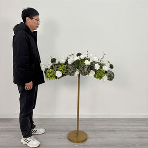 Ensemble de chemins de table en fleurs artificielles en soie, roses blanches et vertes, pour la décoration de mariage et d'anniversaire - Product Image 1