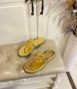 Sandalias de Verano 2026 para Mujer con Pedrería Brillante, Chanclas de Cristal, Pantuflas de Diseño de Moda al por Mayor - Product Image 4