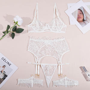 Ensemble de <span class=keywords><strong>Lingerie</strong></span> Blanche Brodé 4 Pièces en Dentelle Florale Transparente : Soutien-Gorge, Porte-Jarretelles, Bas Cuissardes – <span class=keywords><strong>Lingerie</strong></span> de Mariée - Product Image 3