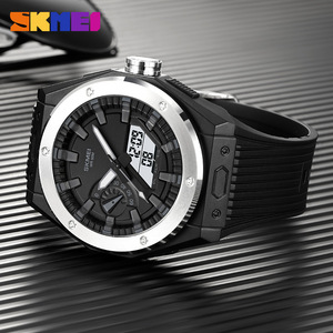 Skmei Men's Sports Watch Digital Display 5Bar Water Resistant Black Strap Outdoor Fashion Watch - Product Image 2