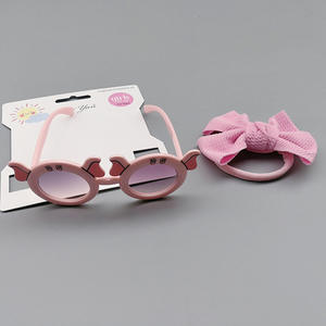 Conjuntos de diademas con gafas de sol de oso para niños, diademas de playa con lazo de gofre, combinación de gafas y accesorios lindos para bebés - Product Image 5
