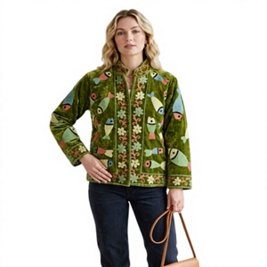 Veste en velours vert brodée pour femme, col montant, motif floral, fermeture éclair, manteau d'hiver, veste florale pour femme, manteau en velours vert - Product Image 1