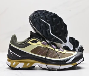Chaussures de course professionnelles personnalisées pour l'extérieur - respirantes, avec amorti en mesh et antidérapantes, pour la randonnée et le trekking. - Product Image 6