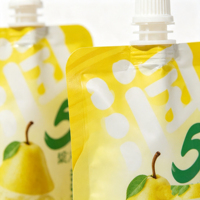 Pochette souple à bec verseur de qualité alimentaire, imprimée sur mesure pour l'emballage de boissons liquides