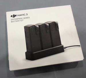 ชุดแบตเตอรี่แท้สำหรับ Mavic <span class=keywords><strong>3</strong></span> Enterprise Series ความจุ 5000mAh แบตเตอรี่อัจฉริยะสำหรับการบิน พร้อมแท่นชาร์จสำหรับ Mavic <span class=keywords><strong>3</strong></span> Pro / 3E / 3T - Product Image 1
