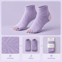 Chaussettes de yoga antidérapantes lavande à cinq orteils, sans orteils, souples, pour studio, spécifications d'acheteur, développement en usine, programme de vente en gros