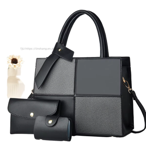 Women's Simple Fashion Small <b>Square</b> Shoulder Messenger Bag Design Stitching Zipper Closure New Texture Luxury Handbags - Product Image 1