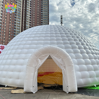 Tente gonflable géante en PVC pour l'extérieur, type extensible trois saisons, ouverture automatique rapide, imperméable, trois chambres, salon