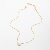 Collier Gaovo personnalisé en acier inoxydable plaqué or 18 carats avec pendentif connecteur rectangulaire en zircon, étanche, pour femme, cadeau quotidien