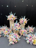 Arreglo de Rosas de Seda Artificial y Flores Mixtas para Decoración Floral de Centro de Mesa en Bodas y Día de la Madre