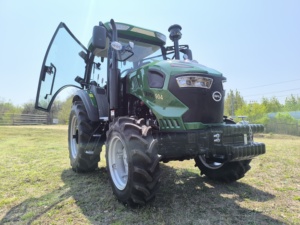Mini Tractor Tavol de 90HP 4x4 de Alta Productividad con Motor y Transmisión por Engranajes para Uso Agrícola y de Jardinería - Product Image 5