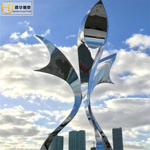 Escultura de Acero Inoxidable Jiahua, Arte Decorativo Abstracto Geométrico Irregular para Exteriores, Acabado de Espejo, Montaje en Suelo - Product Image 4
