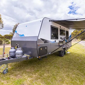 호주 표준 작은 경량 세미 캠퍼 트레일러 캐러밴 커플