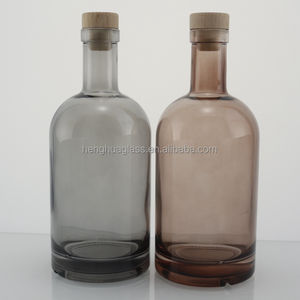 Personalizado 25oz 750ml redondo nórdico gris ahumado Color Vodka botella de vidrio licor whisky Tequila <span class=keywords><strong>Gin</strong></span> Ron botella de alcohol con corcho - Product Image 4