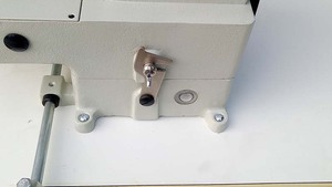 Moteur de machine à coudre industrielle à lit plat en <span class=keywords><strong>L</strong></span>, synchronisé haut-bas, composants essentiels en métal, écologique RN-1731D - Product Image 5