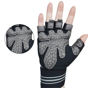 Gants de fitness demi-doigts Bodun rose-gris respirants antidérapants avec support de poignet pour entraînement en salle de sport unisexe - Product Image 2