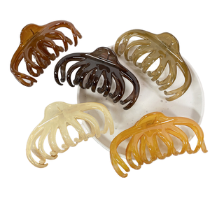 Barrettes à cheveux en plastique simples pour filles, style coréen, barrettes à cheveux en forme de requin, taille moyenne - Product Image 3