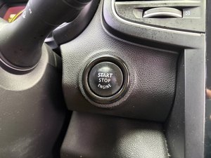 SUV Diésel Automático QM6 Gris 2017 de Primera Categoría, Volante a la Izquierda, Euro 6, Espacioso, Confiable, Familiar - Product Image 6
