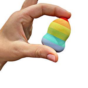 Éponge de maquillage en silicone en forme de goutte d'eau arc-en-ciel, sans latex, douce, sans couture, pour fond de teint, multicolores, réutilisable, éponge cosmétique pour le visage - Product Image 1
