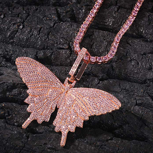 Collier Pendentif Papillon Personnalisé en Laiton Plaqué Or avec Chaîne à Maillons et Zircon Diamanté pour Fête et Mariage, Style Hip Hop, Bijoux de Mode - Product Image 4