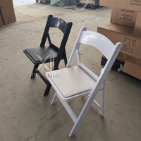 Chaise pliante de jardin durable pour événements extérieurs, chaise Wimbledon en résine portable blanche rembourrée, chaise Gladiator pour pelouse et mariage