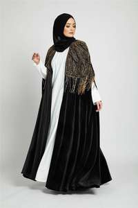 Nouveau design Poncho noir à manches longues, col V évasé, embelli de perles, abaya pour femmes musulmanes - Product Image 3