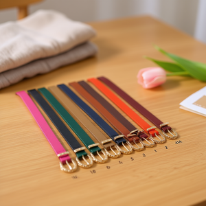 Cintura piatta in PU con fibbia ad anello N da 2,5 cm per donna, cintura alla moda. - Product Image 2